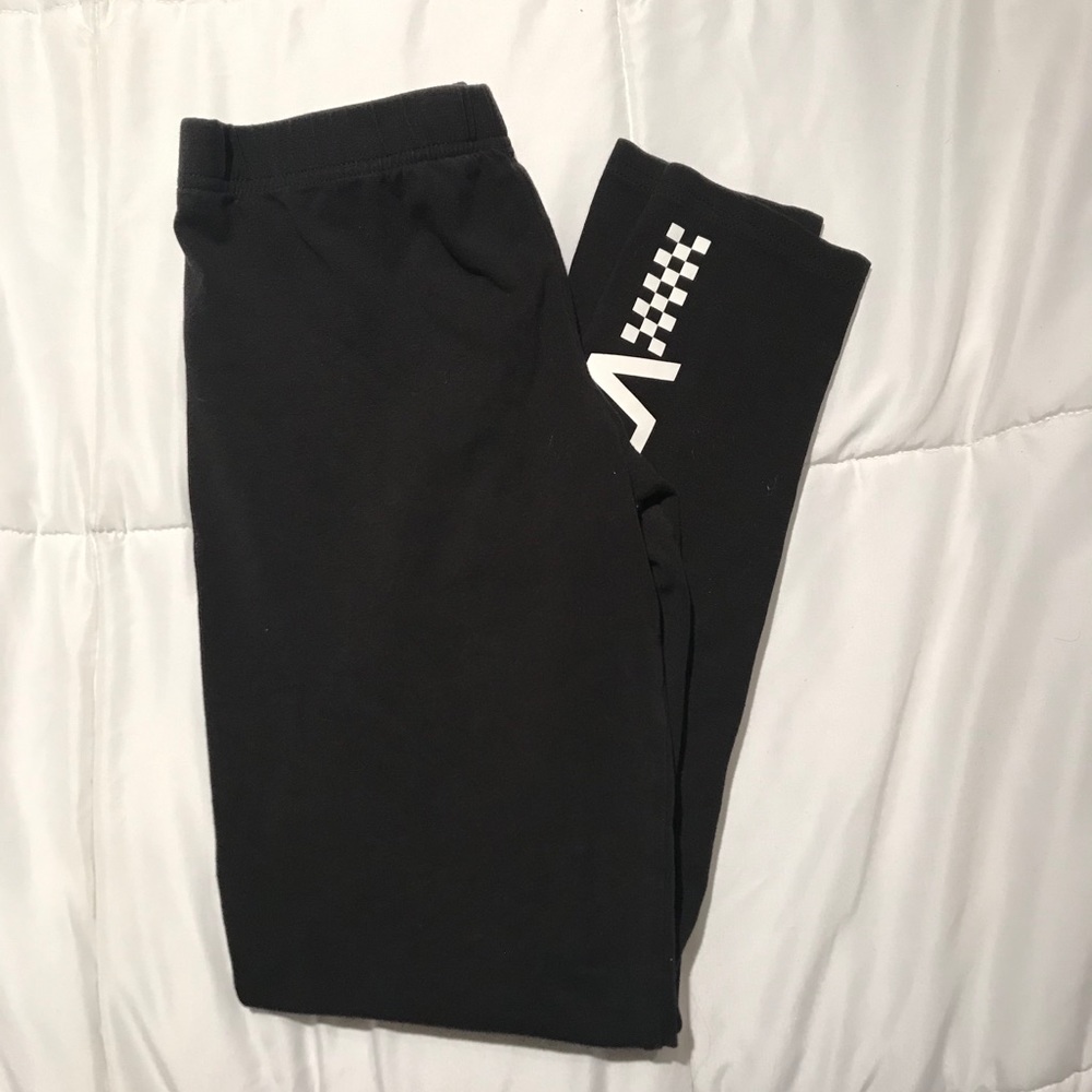 black leggings
